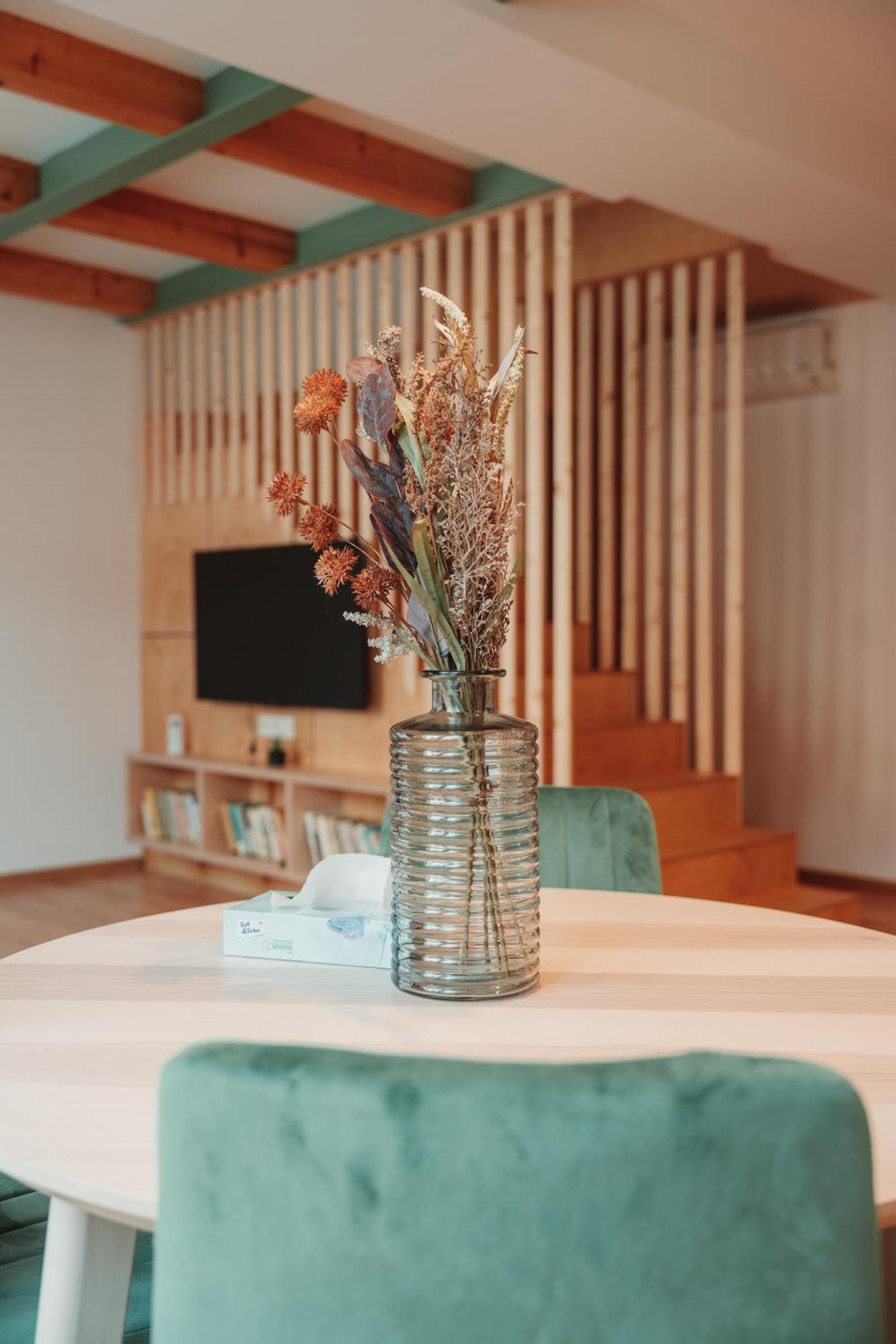 Hviezdoslavova Apartments, Trnava Centre, Parking Available Extérieur photo