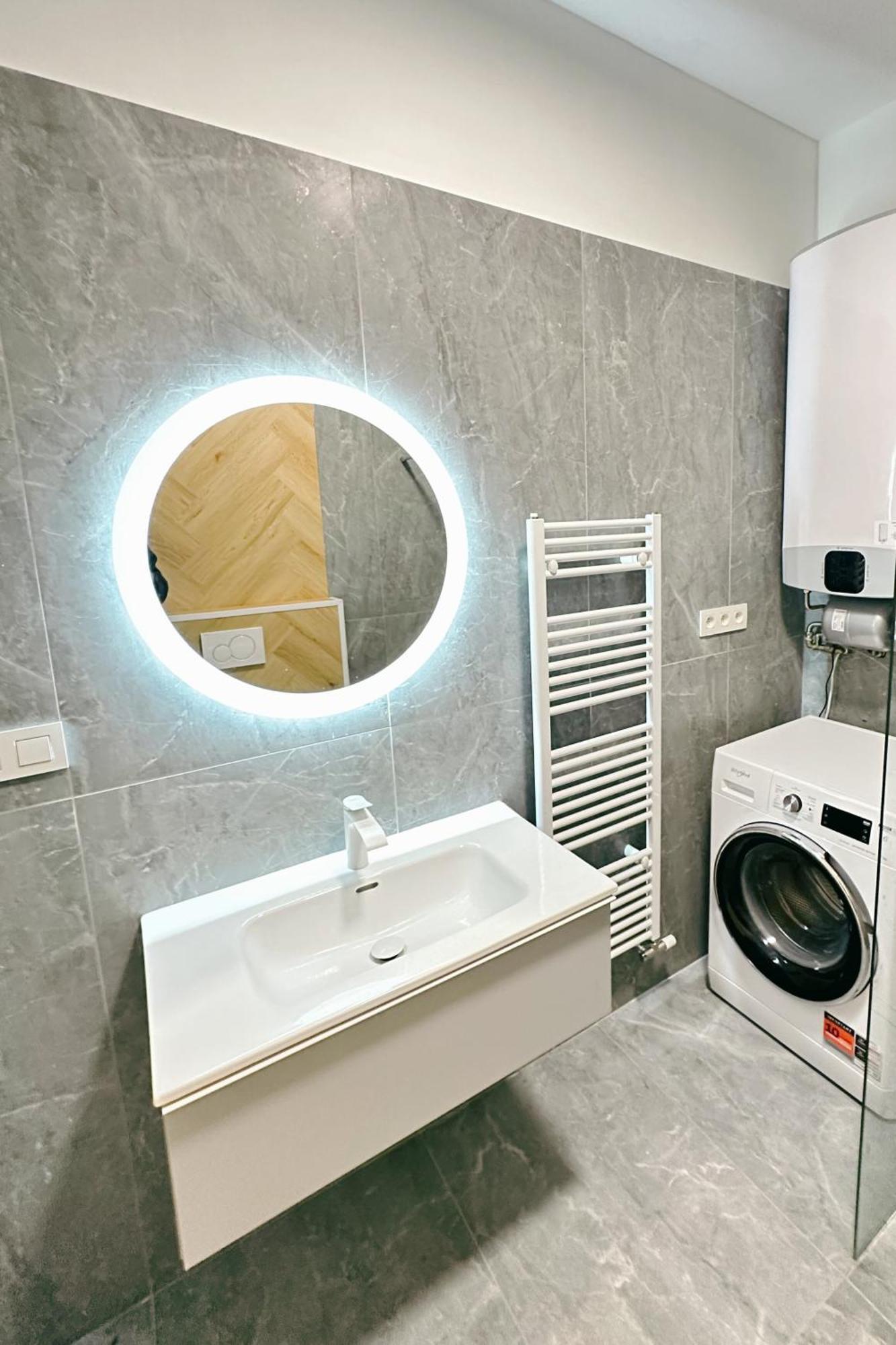 Hviezdoslavova Apartments, Trnava Centre, Parking Available Extérieur photo
